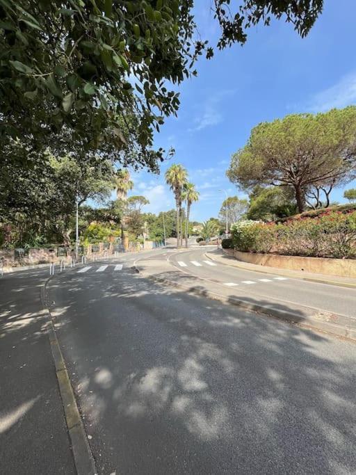 Studio Bord De Mer Boulouris A Saint Raphael Εξωτερικό φωτογραφία